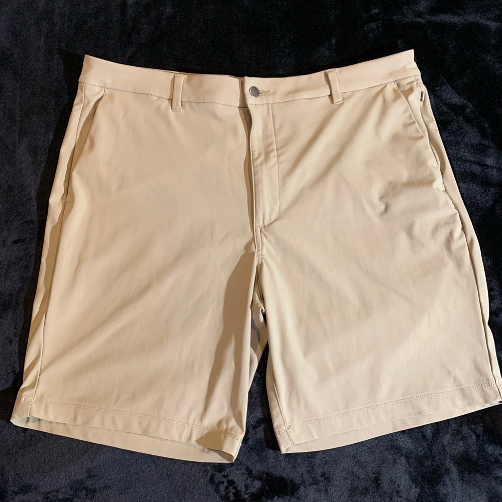 Men's Performance Golf Shorts Tan 40 Hiking Outdoors Member's Mark Benton